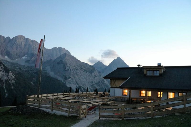 Tag auf der Hochfeldernalm – zwischen Morgen- und Abendsonne