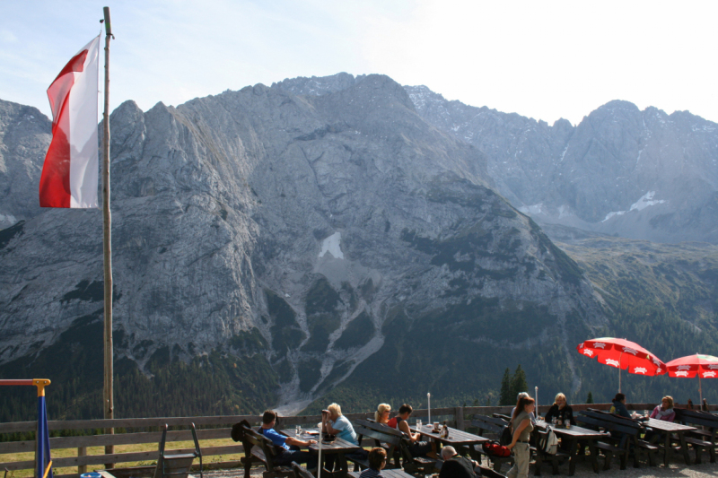 „Almentaufe“ hinter den Mieminger Bergen