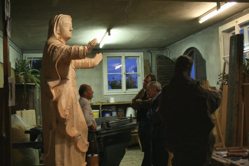 Beim Bildhauer Siegfried Krismer in Fiss