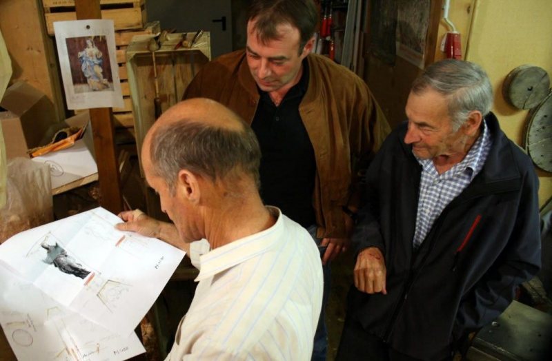 Beim Bildhauer Siegfried Krismer in Fiss