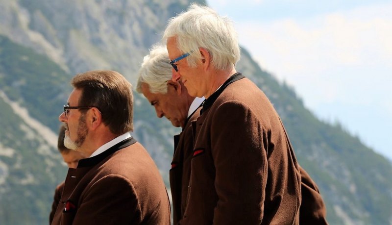 Einweihung Hochfeldern Alm – „Dorffest“ auf der Mieminger Alpe 