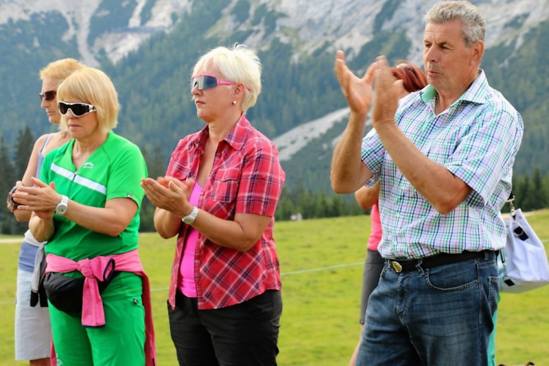 Einweihung Hochfeldern Alm – „Dorffest“ auf der Mieminger Alpe 