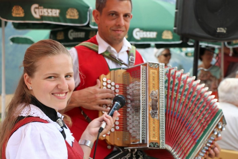 Einweihung Hochfeldern Alm – „Dorffest“ auf der Mieminger Alpe 