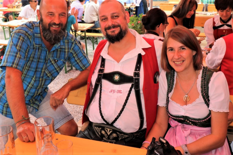Einweihung Hochfeldern Alm – „Dorffest“ auf der Mieminger Alpe 