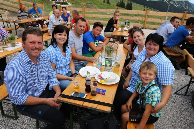 Einweihung Hochfeldern Alm – „Dorffest“ auf der Mieminger Alpe 