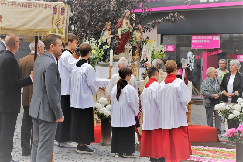 Fronleichnam in der Karolingerstadt Prüm – Spurensuche