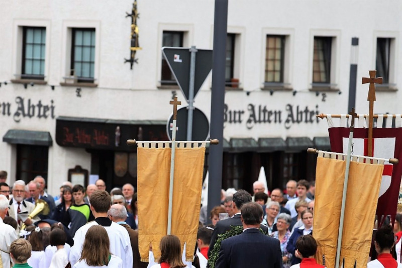 Fronleichnam in der Karolingerstadt Prüm – Spurensuche