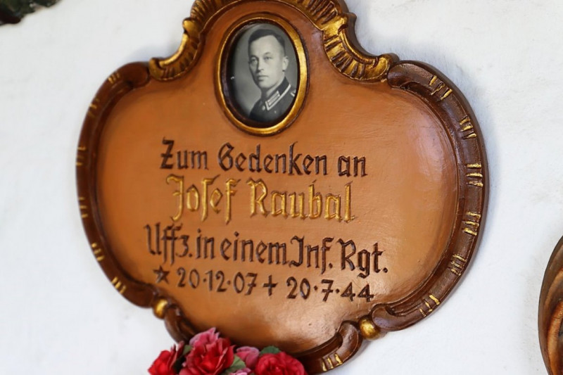 „Gefallen für Gott und Vaterland“ – Denkmäler für den Frieden