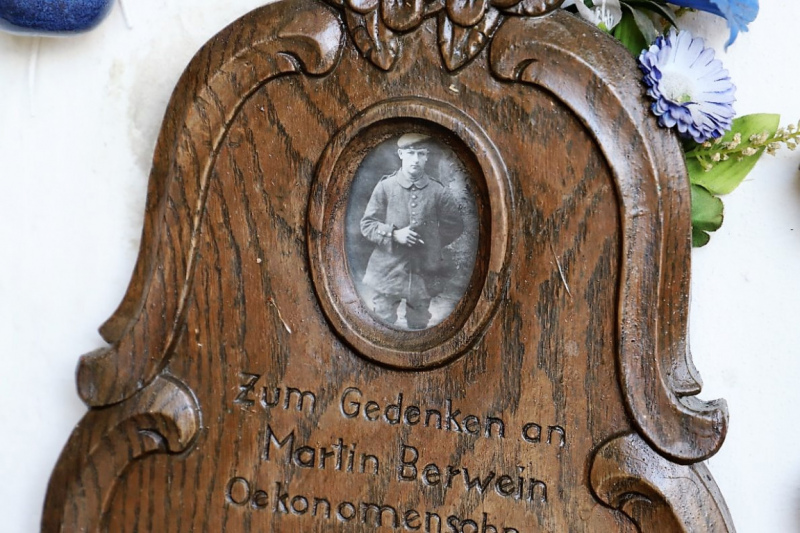 „Gefallen für Gott und Vaterland“ – Denkmäler für den Frieden