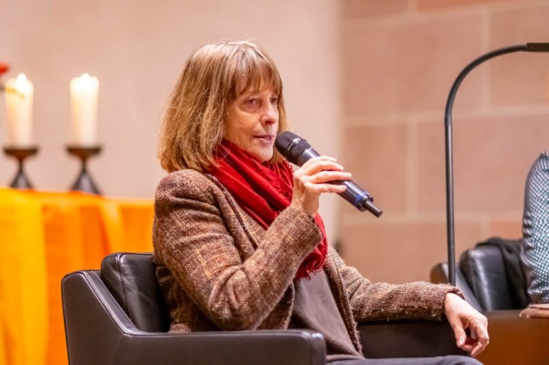 „Ich bin noch nicht weg“ von Gisela Steinhauer und Verena Welschof