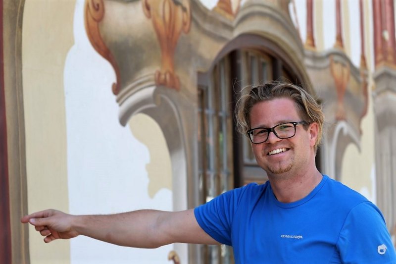 Lüftlmalerei in Oberammergau – „Gottvater in Wolken“