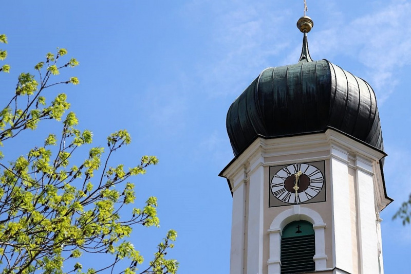 Lüftlmalerei in Oberammergau – „Gottvater in Wolken“