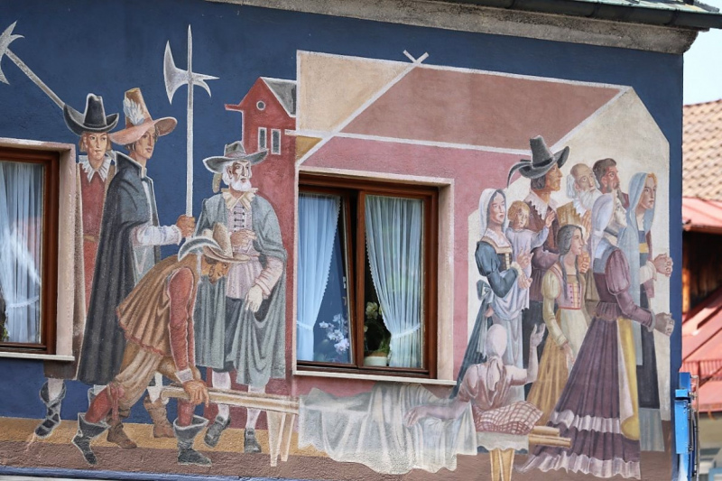 Lüftlmalerei in Oberammergau – „Gottvater in Wolken“