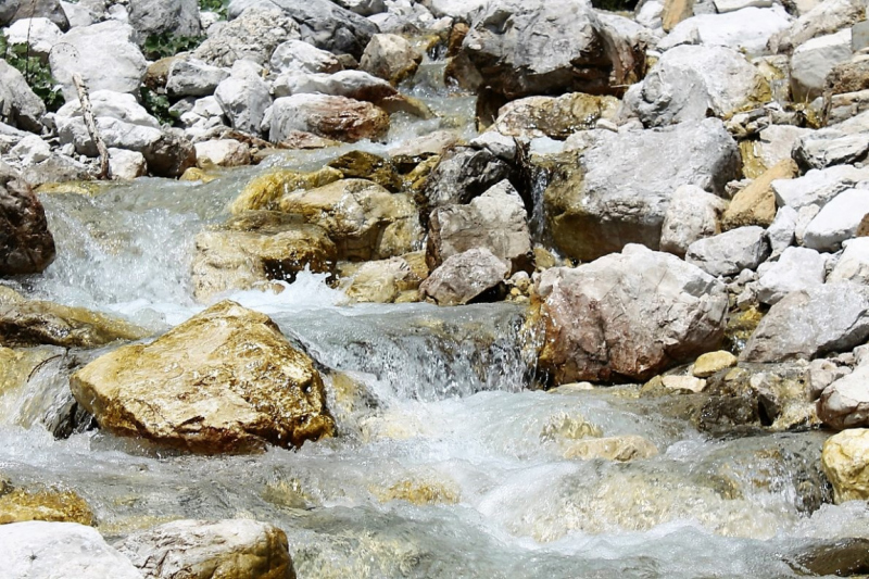 Flüssiges Gold – Spurensuche im Quellgebiet am Stöttltörl