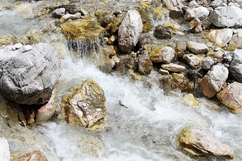 Flüssiges Gold – Spurensuche im Quellgebiet am Stöttltörl
