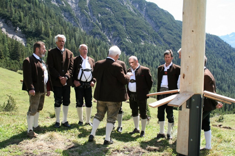 Marienbergalm – Bergmesse mit Segnung der Marienskulptur