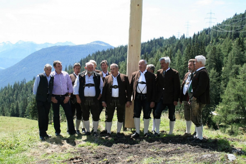 Marienbergalm – Bergmesse mit Segnung der Marienskulptur