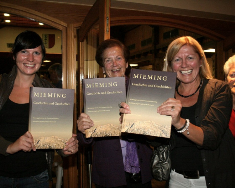 Mieming-Buch – „Geschichte und Geschichten“
