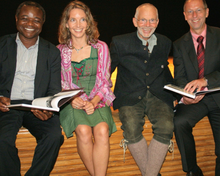 Mieming-Buch – „Geschichte und Geschichten“