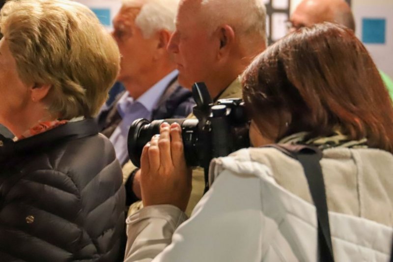 Sterbebilder erzählen – „Tot ist, wer vergessen wird“
