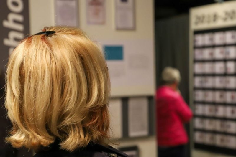 Sterbebilder erzählen – „Tot ist, wer vergessen wird“
