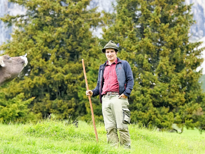 Verlegung der Feldernalmkapelle – Ein Bagger machte es möglich