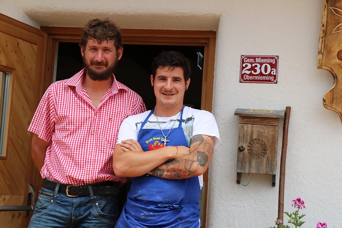 Die Almpächter Martin Reich und Fabio Riml. (Foto: Knut Kuckel)