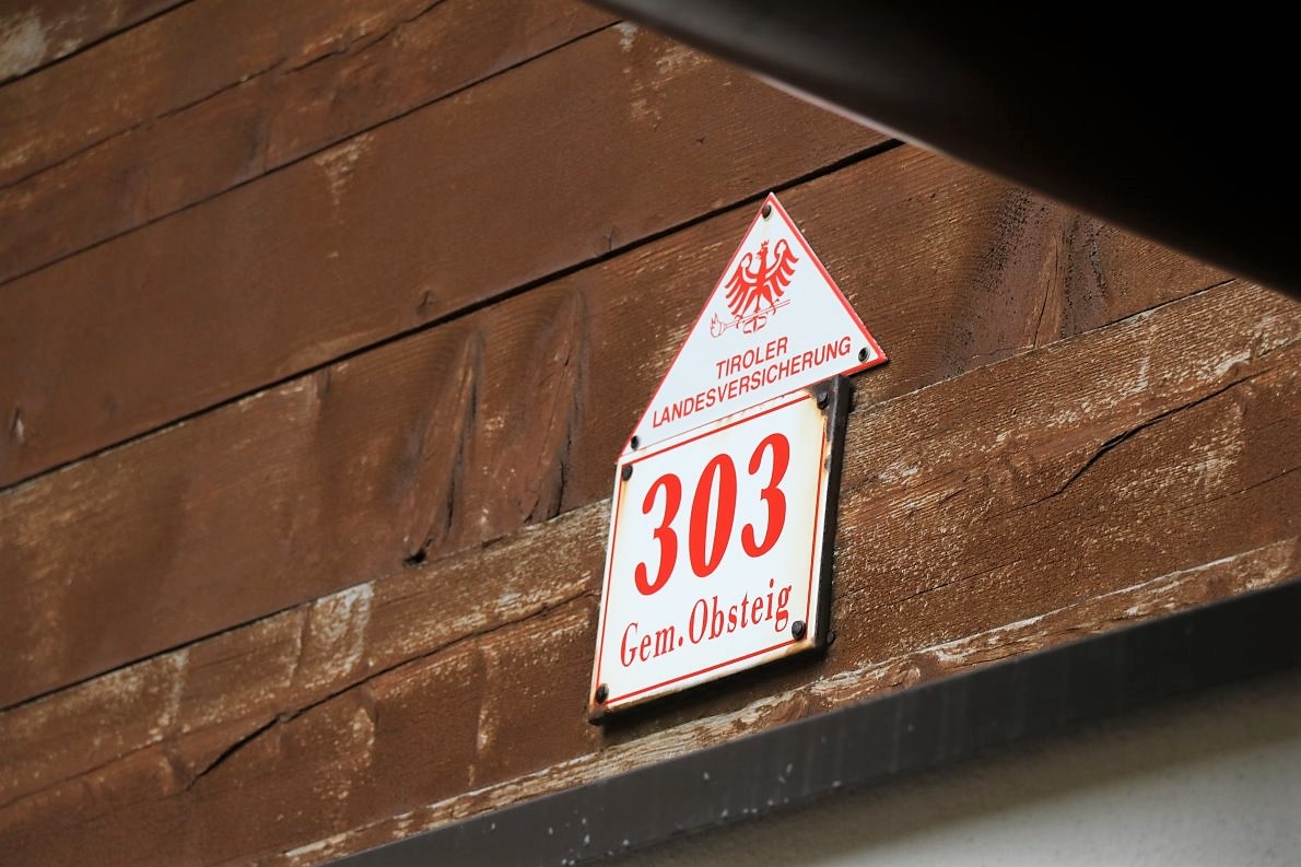 Die Marienberg Alm gehört zur Tiroler Gemeinde Obsteig mit der Hausnummer 303. (Foto: Knut Kuckel)