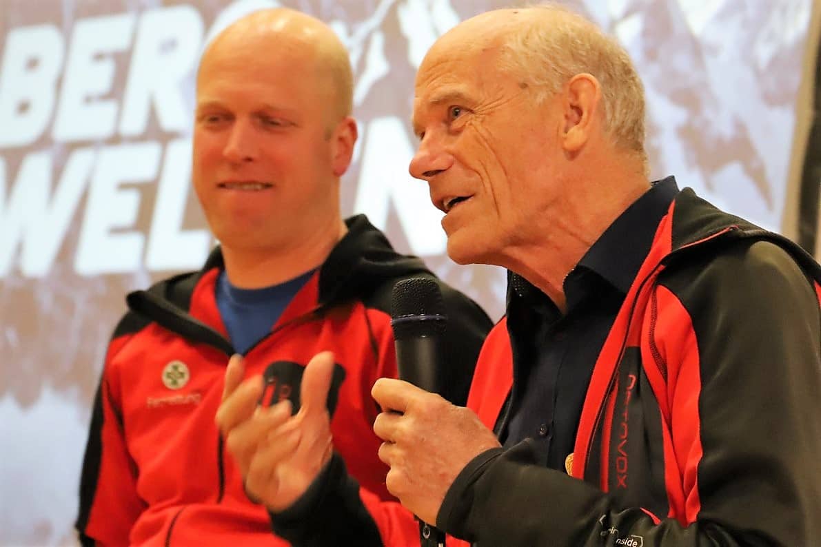 „Still alive“ – Zeitzeugen erinnern an das Drama am Mount Kenya. (Foto: Knut Kuckel)