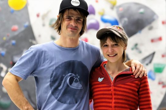 Emanuel Soraperra und Angela "Angy" Eiter im Kletterzentrum Bergstation. (Foto: Knut Kuckel