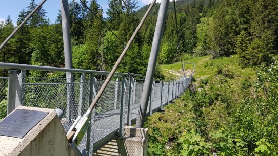 Partenkirchen – über die Fauk’nbruck zur Tannenhütte (Foto: Knut Kuckel)