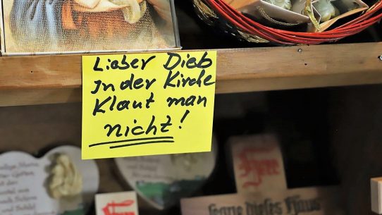 „In Gottes Häusern klauen Sie wie die Teufel“, sagen Bayerns Kunstfahnder. (Foto: Knut Kuckel)