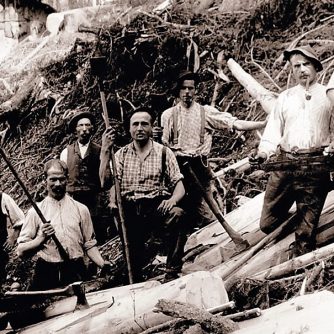 Aufnahmen des Bauernfotografen Josef Schöpf (Foto: Knut Kuckel)