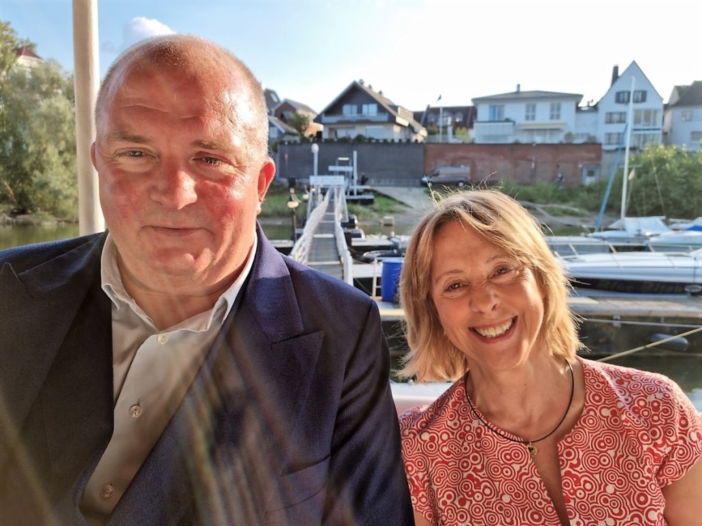 Jörg Thadeusz und Gisela Steinhauer (Foto: Knut Kuckel)