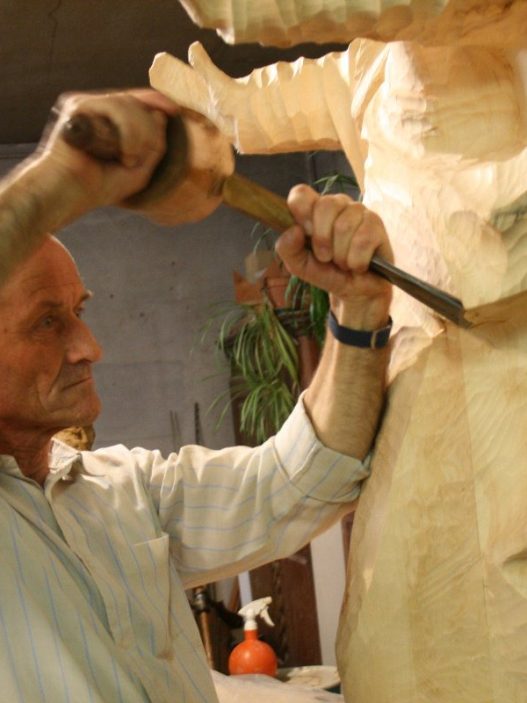 Bildhauer Siegfried Krismer (Foto: Knut Kuckel)